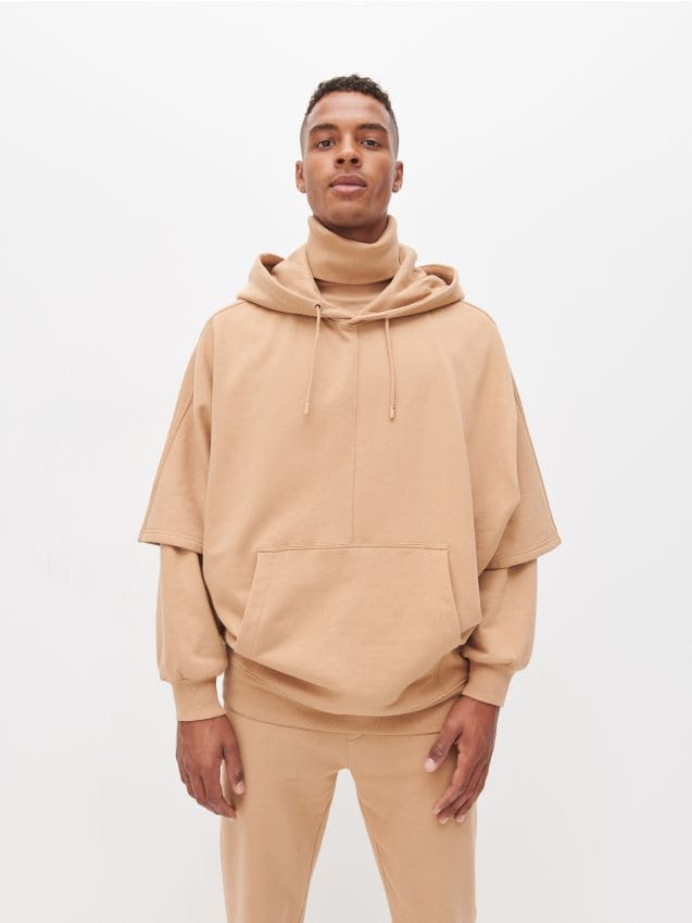Oversize-Hoodie aus Bio-Baumwolle mit kurzen Ärmeln - beige - 0CC28-BBB - RESERVED